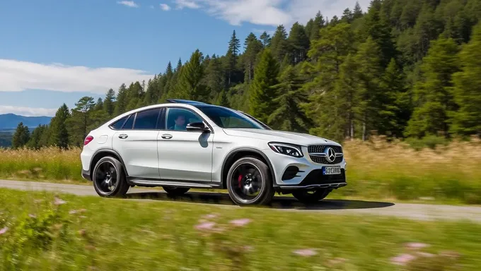 2025 GLC Coupe: Nuevo modelo de SUV de lujo de Mercedes-Benz para 2025