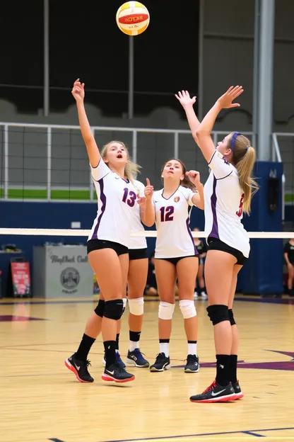 Chicas de voleibol apoyan a otras en el patio