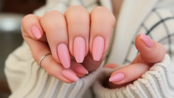 Diseño de uñas 2025: Tendencia de uñas para inspiración