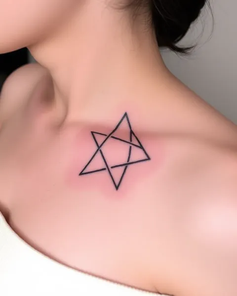 Entender la significación de tatuajes triangulares y significados