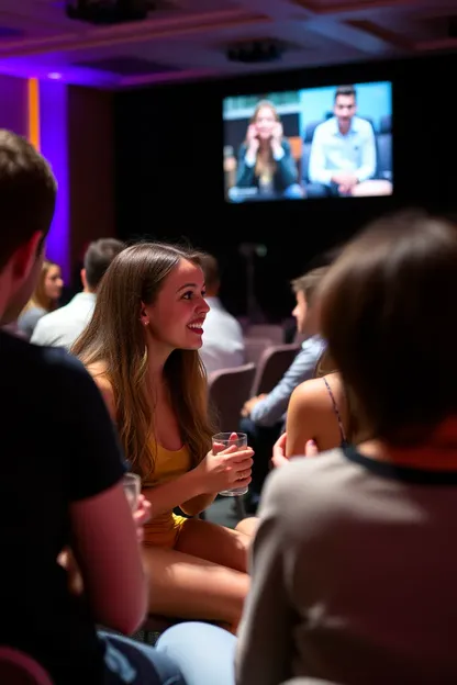 Foro de Mujeres en Redes Sociales Discute Relaciones En Línea