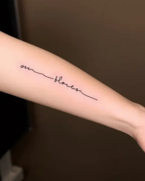 Ideas de tatuajes de línea negra para personalidades fuertes