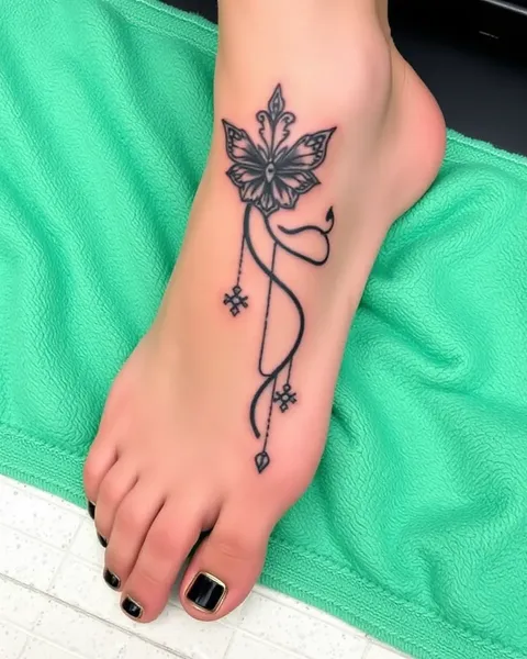 Ideas de tatuajes en el pie para inspiración