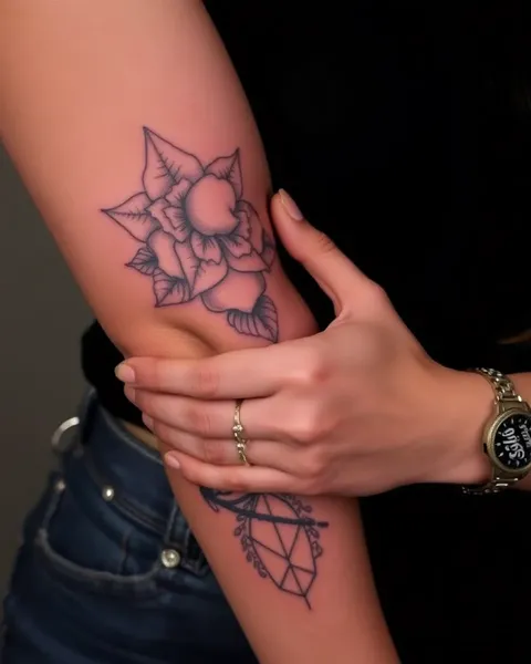 Ideas de tatuajes para brazo femenino