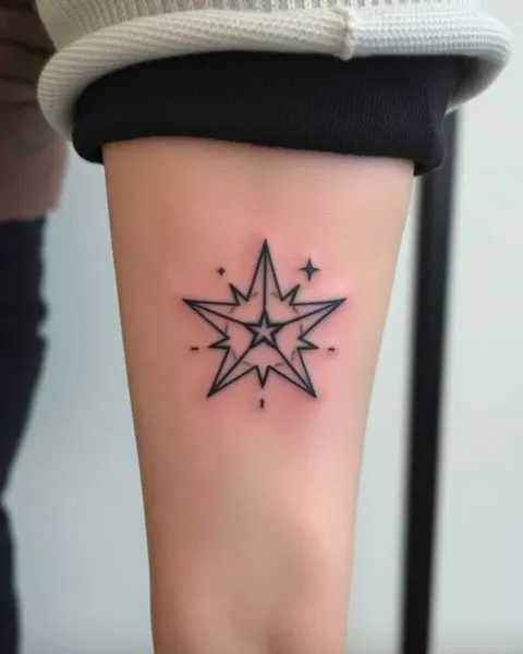 Ideas únicas de tatuajes de estrella para el hombro y el pecho