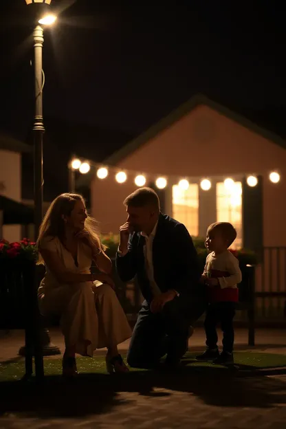 Imagen de buena noche de familia feliz juntos