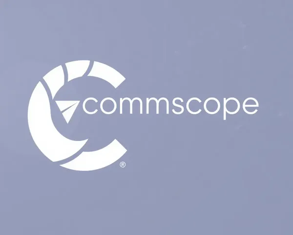 Imagen de fondo blanco del logo de Commscope en formato PNG