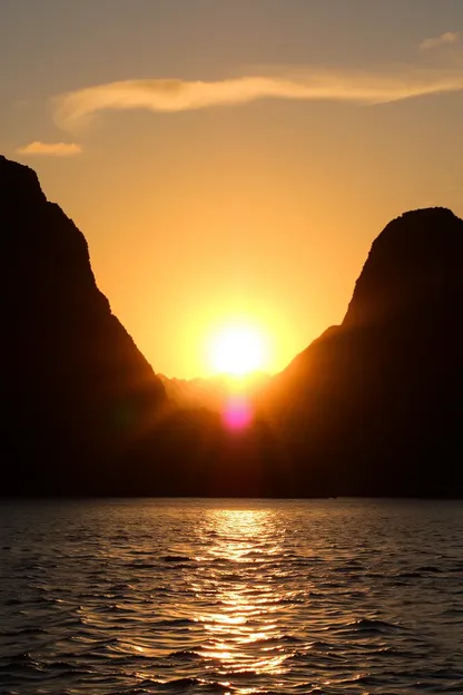 Imágenes de Buen Día con Sol Naciente: Imágenes de Buen Día con Sol Naciente Feliz