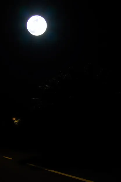 Imágenes de Noche Serena con la luz tranquila de la luna