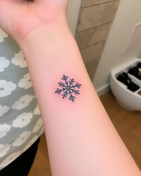 Inspiración para diseños de tatuaje de copo de nieve única