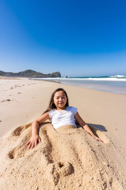 La chica de San Diego atrapada en una trampa de arena