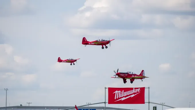 Participación militar en el show aéreo de Milwaukee 2025