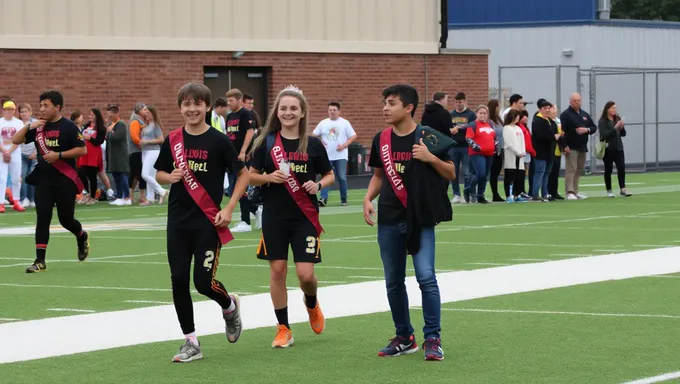 Recuerdos que Durarán una Vida de Homecoming de la Escuela Secundaria Central Illini 2025-2025