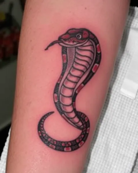 Simbolismo del tatuaje de serpiente: curación, renacimiento y transformación