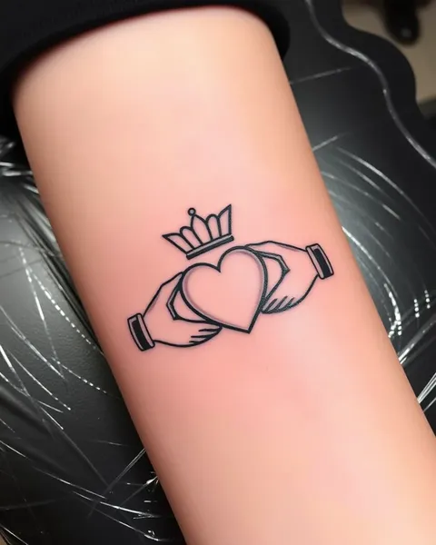 Anneau de Claddagh pour les femmes et les hommes