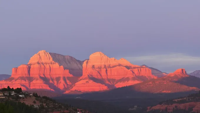 Fumée à Sedona aujourd'hui 9 juillet 2025 : Fumée à Sedona aujourd'hui 9 juillet