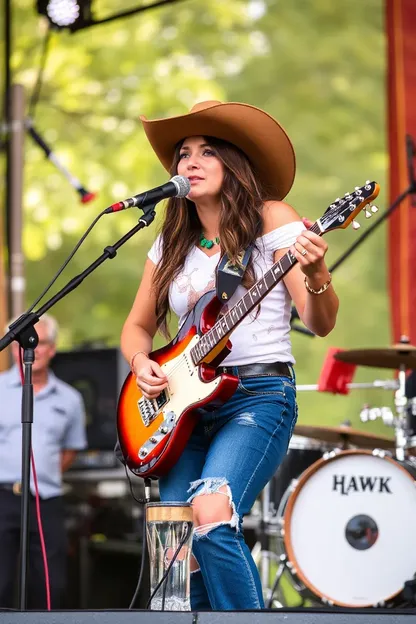 Le festival de musique country de la fille Tuah Hawk, même sortie