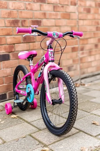 Les Filles aiment faire du vélo avec des amis de 24 pouces