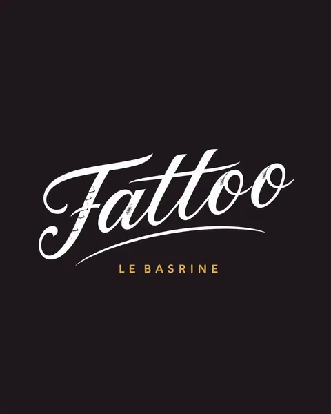 Police de calligraphie pour tatouage : Script élégant pour des conceptions personnalisées