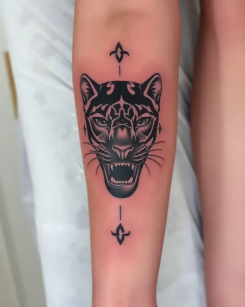 Tatouage de Panther : Symbolisant la Créativité et l'Imagination