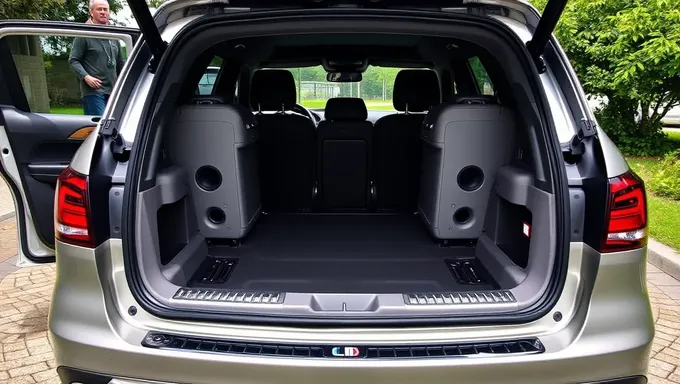 2025 Mercedes GLE Cargo Liner Exterior