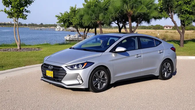 Elantra 2025 Infotainment System and Connectivity Features