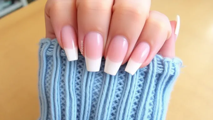 French Manicure 2025: A Beauty Revolution Ahead