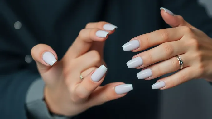 French Manicure 2025: A New Era in Beauty