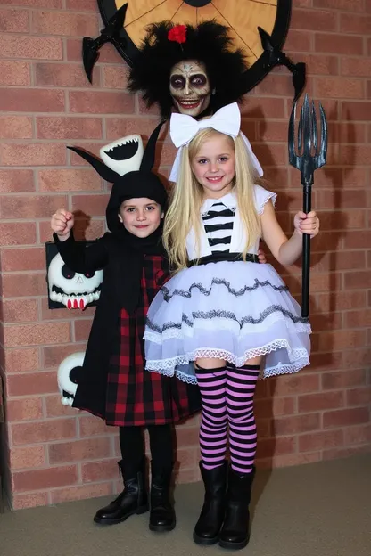 Frightful Scary Girl Costumes for Halloween Celebration