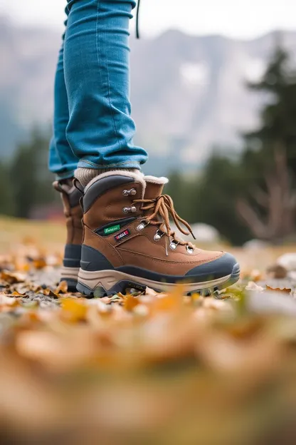 Girls Hiking Boots for Mountain Trekkers