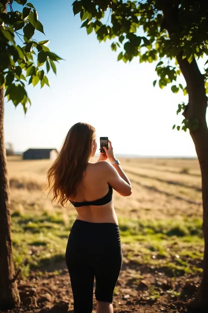 How to Take a Good Bum Photo