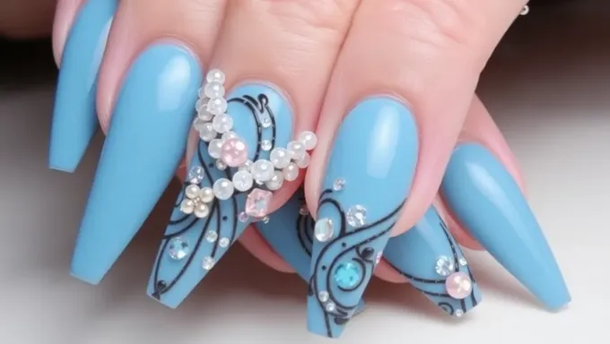 Innovative Nails Ideas for 2025's Nail Art