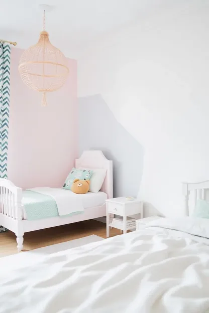 Toddler Beds for Girls: Plush and Comfy Sleeping Options