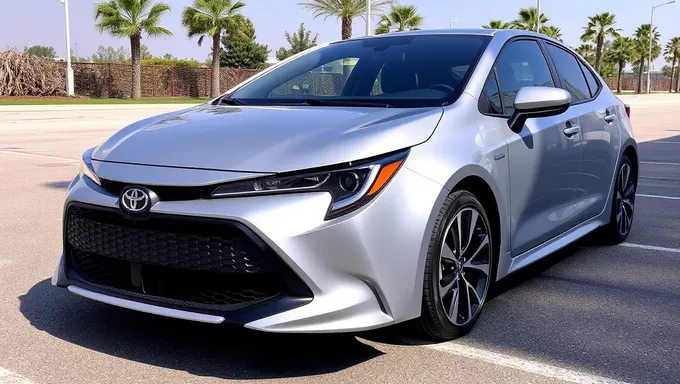 Toyota Unveils 2025 Corolla Hybrid with Improved Fuel Efficiency