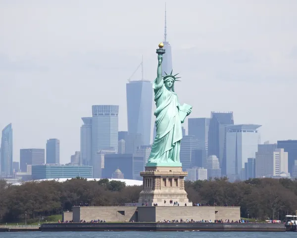 Statue of Liberty PNG Image Iconic Landmark Symbol → Jiyū no tō PNG saikō zōkei shiseki shōchō