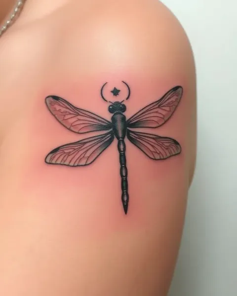 Decodificando o Simbolismo da Arte de Tatuagem de Libélula