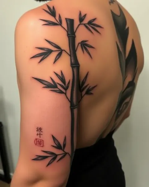 Desenhos de Tatuagem de Bambu Intricados para Arte Corporal