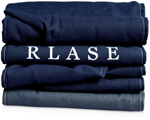 Jeans Plegado Alfa PNG: Inspiração de Design Gráfico Desdobrado